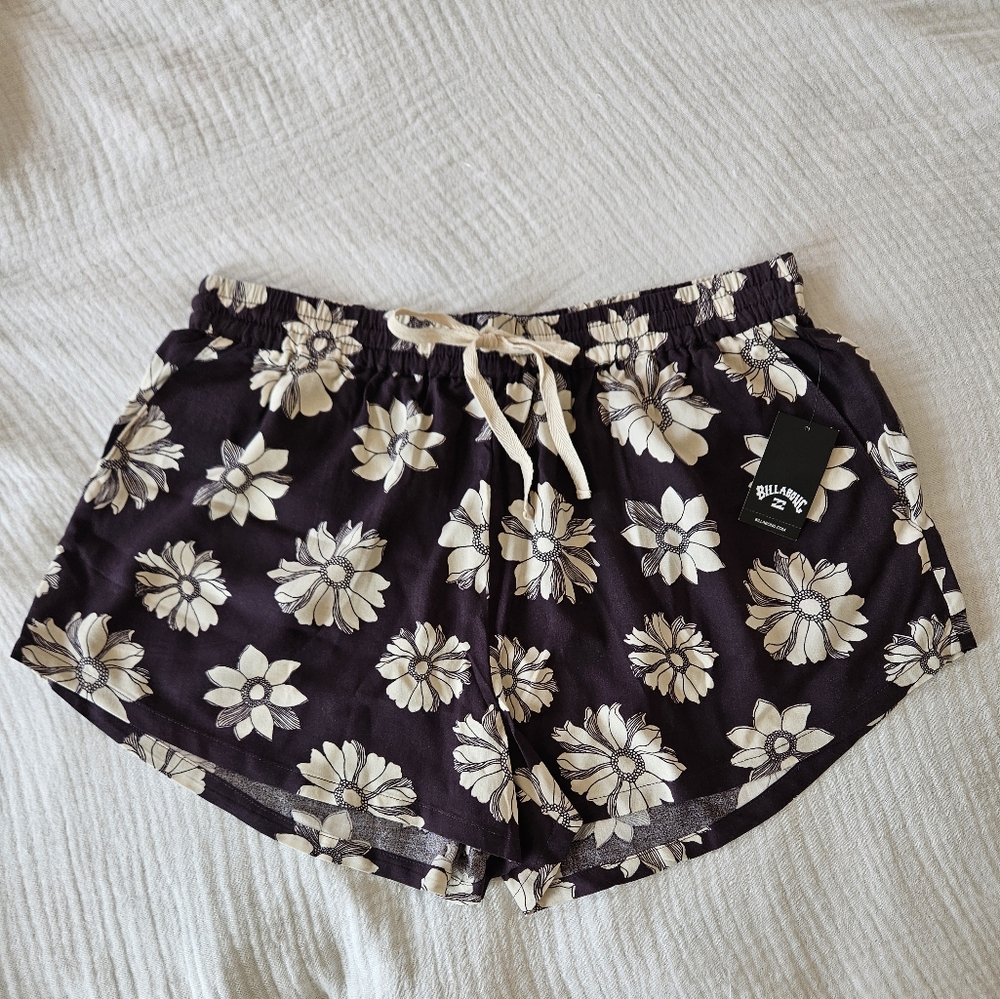 Billabong Daisy Print Lounge Shorts